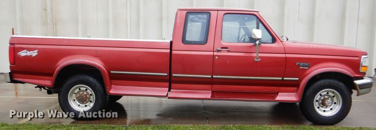 image for item GY9826 1996 Ford F250  SuperCab pickup truck