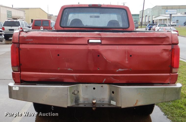 image for item GY9826 1996 Ford F250  SuperCab pickup truck