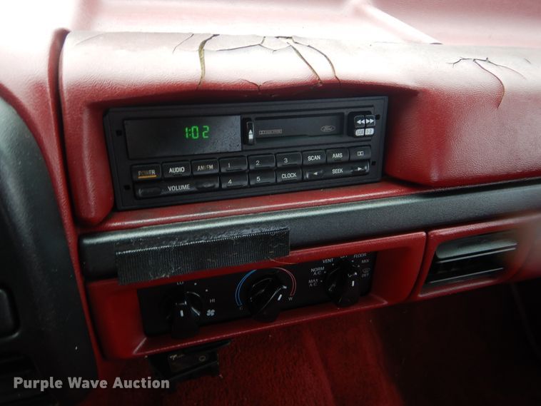 image for item GY9826 1996 Ford F250  SuperCab pickup truck