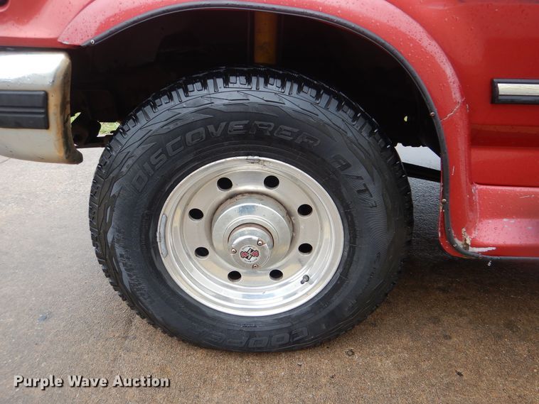 image for item GY9826 1996 Ford F250  SuperCab pickup truck