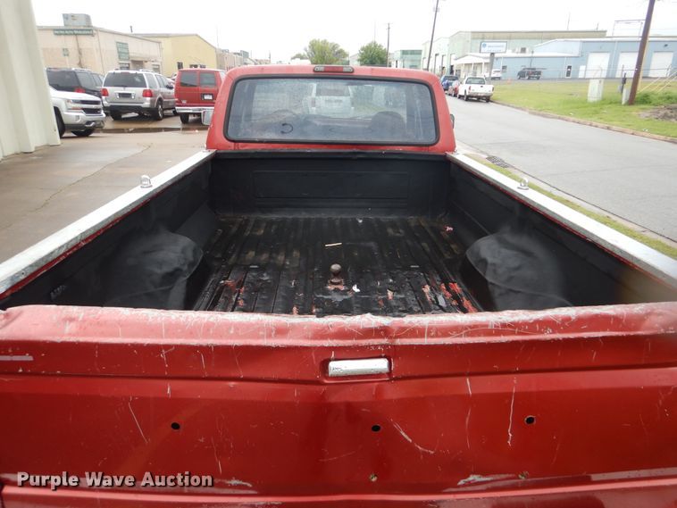 image for item GY9826 1996 Ford F250  SuperCab pickup truck