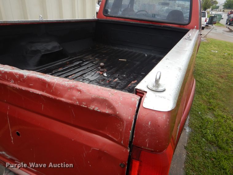 image for item GY9826 1996 Ford F250  SuperCab pickup truck