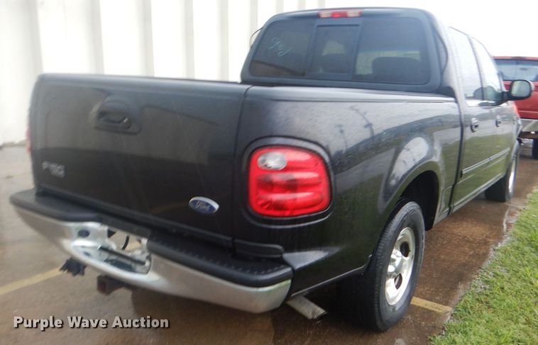 image for item GY9827 2001 Ford F150  SuperCrew pickup truck