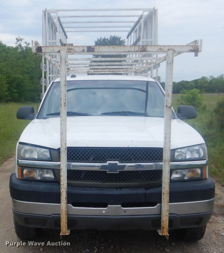 image for item GY9877 2006 Chevrolet Silverado 2500HD  Crew Cab pickup truck