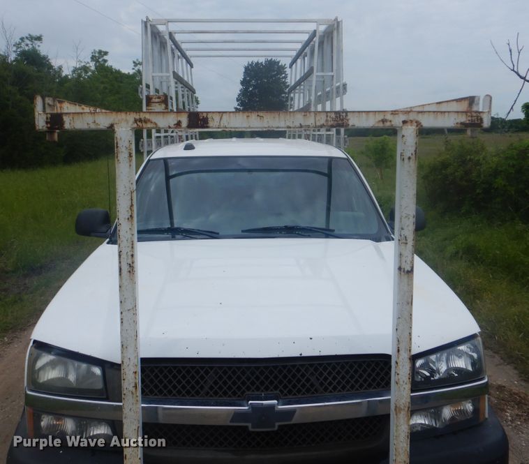 image for item GY9877 2006 Chevrolet Silverado 2500HD  Crew Cab pickup truck