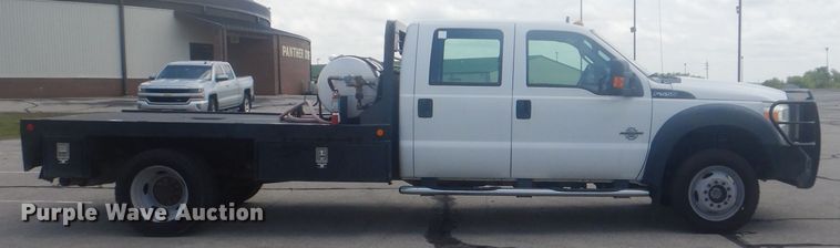 image for item GY9880 2012 Ford F550 Super Duty  flatbed truck