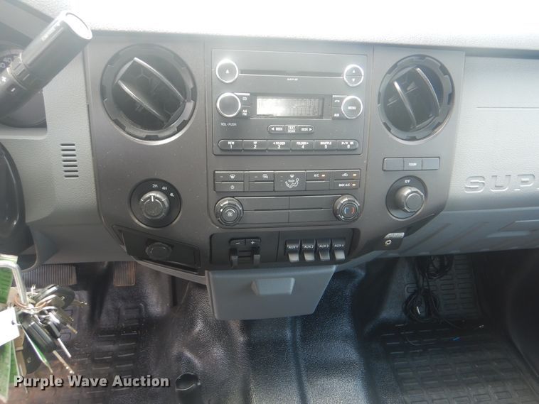 image for item GY9880 2012 Ford F550 Super Duty  flatbed truck