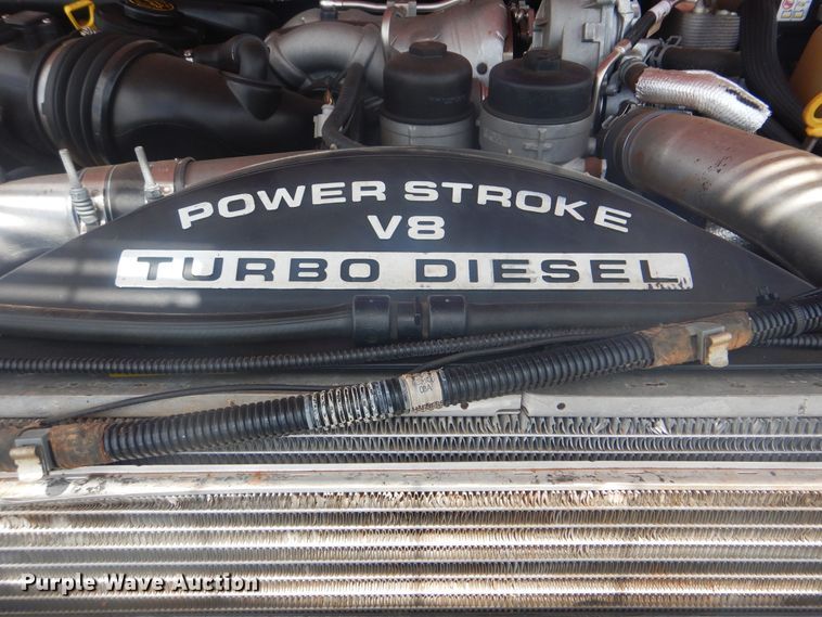 image for item GY9882 2008 Ford F350 Super Duty  Crew Cab bale bed pickup truck