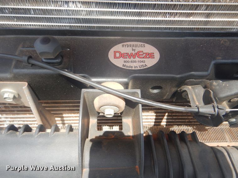 image for item GY9882 2008 Ford F350 Super Duty  Crew Cab bale bed pickup truck