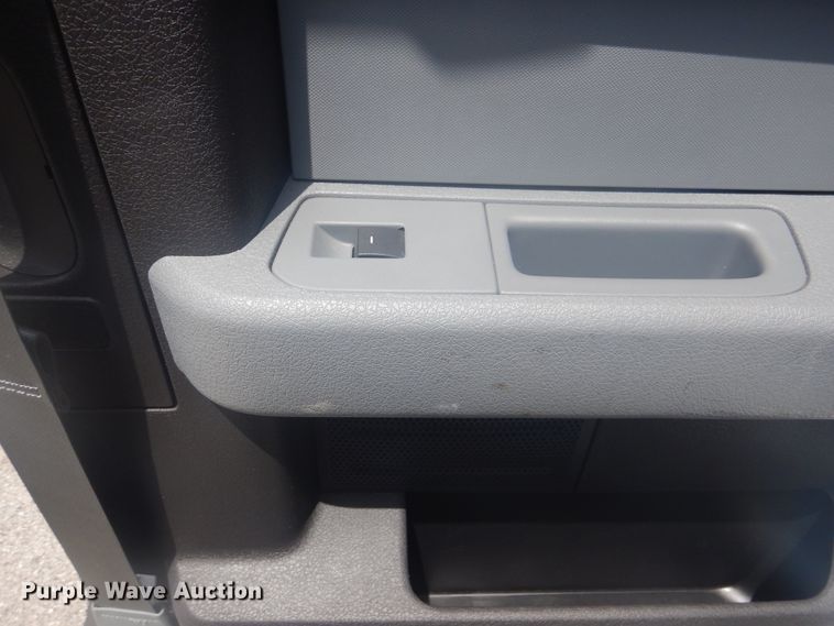 image for item GY9884 2013 Ford F150  SuperCab pickup truck