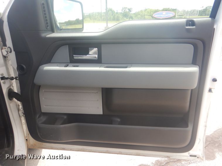 image for item GY9884 2013 Ford F150  SuperCab pickup truck