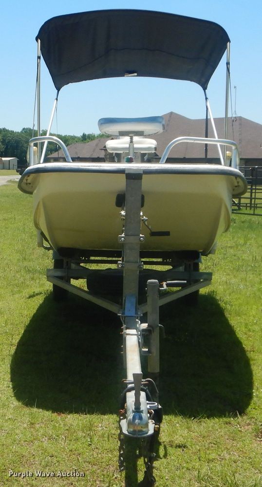 image for item GY9897 2003 Carolina Skiff J12  boat