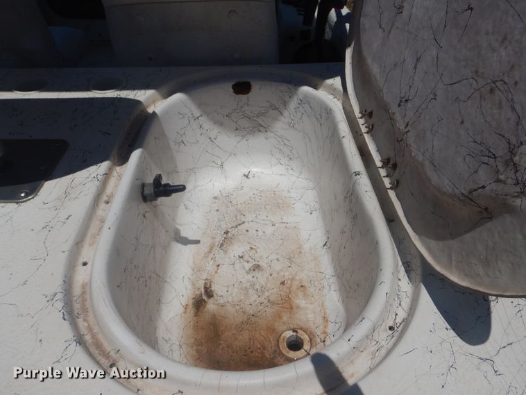 image for item GY9897 2003 Carolina Skiff J12  boat