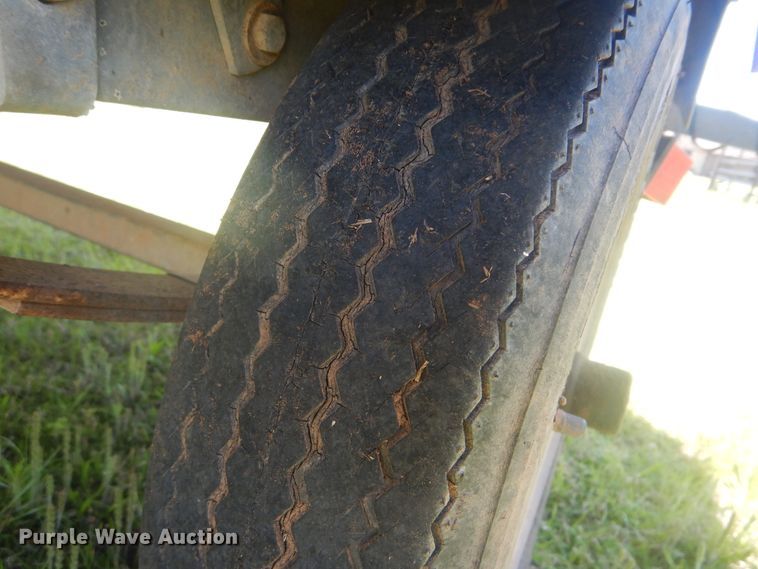 image for item GY9897 2003 Carolina Skiff J12  boat