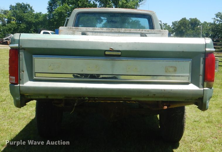 image for item GY9900 1981 Ford F250 Ranger  pickup truck