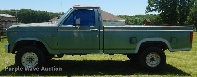 image for item GY9900 1981 Ford F250 Ranger  pickup truck