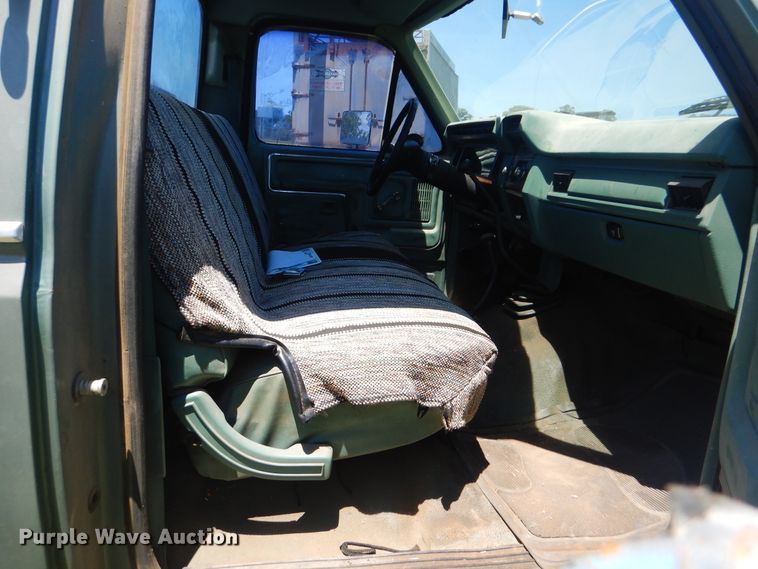 image for item GY9900 1981 Ford F250 Ranger  pickup truck