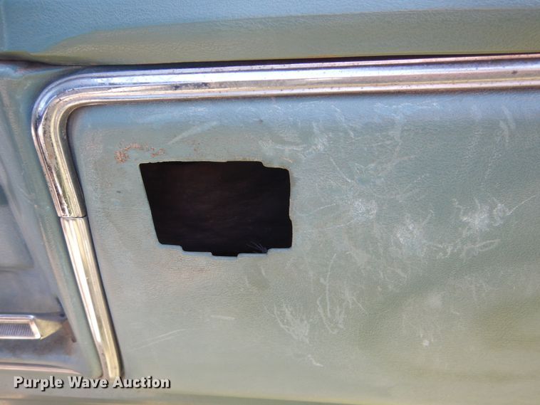 image for item GY9900 1981 Ford F250 Ranger  pickup truck