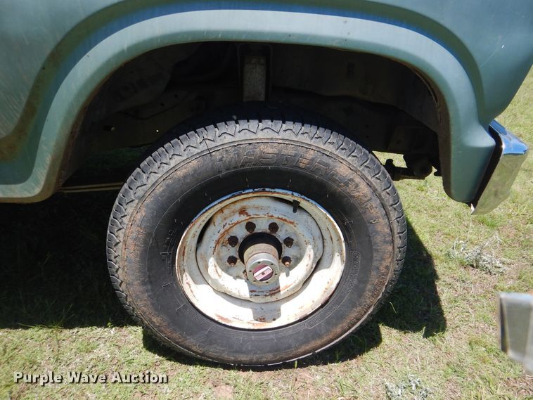 image for item GY9900 1981 Ford F250 Ranger  pickup truck