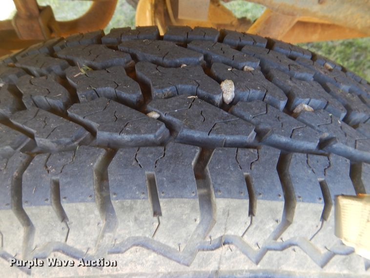 image for item GY9900 1981 Ford F250 Ranger  pickup truck