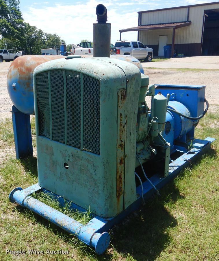 image for item GY9903 Detroit Diesel four cylinder diesel engine