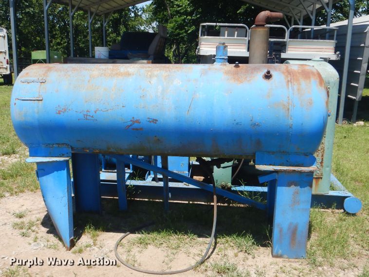 image for item GY9903 Detroit Diesel four cylinder diesel engine