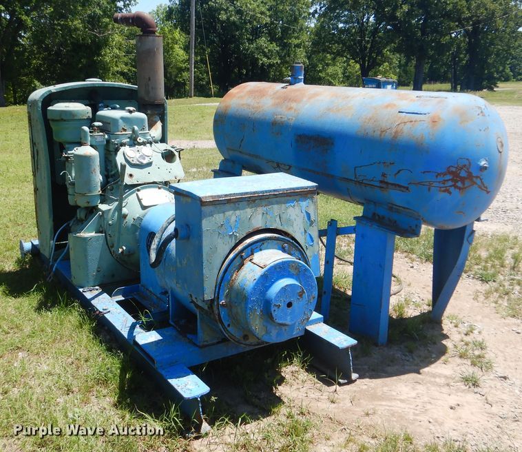 image for item GY9903 Detroit Diesel four cylinder diesel engine