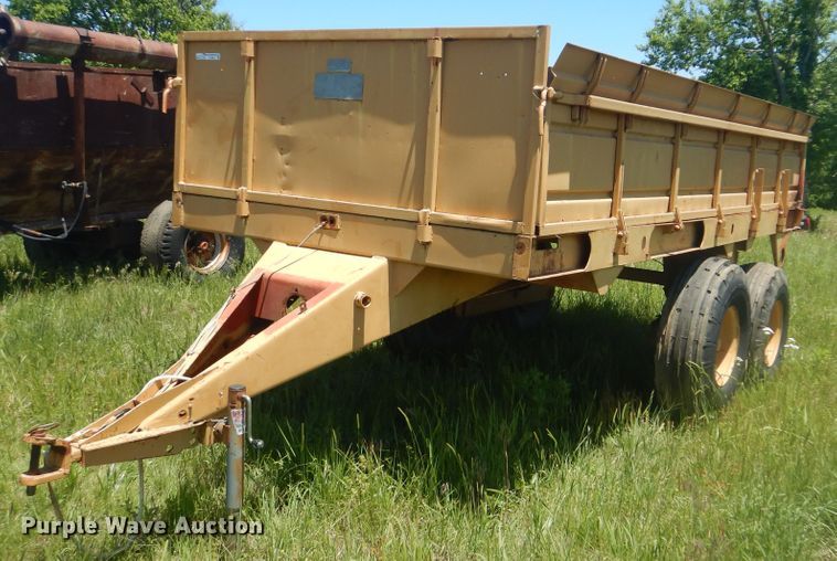 image for item GY9905 Organic Fertilizer 1-NTY-60 trailer