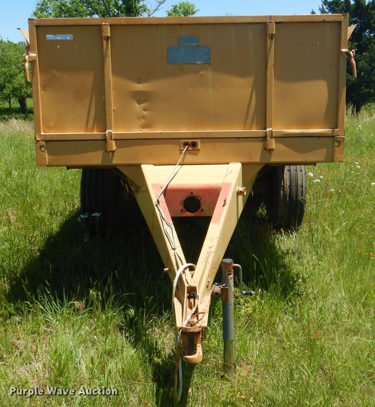 image for item GY9905 Organic Fertilizer 1-NTY-60 trailer