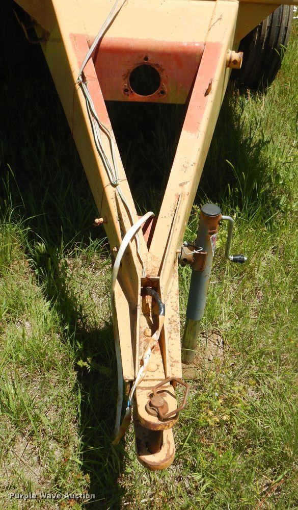 image for item GY9905 Organic Fertilizer 1-NTY-60 trailer