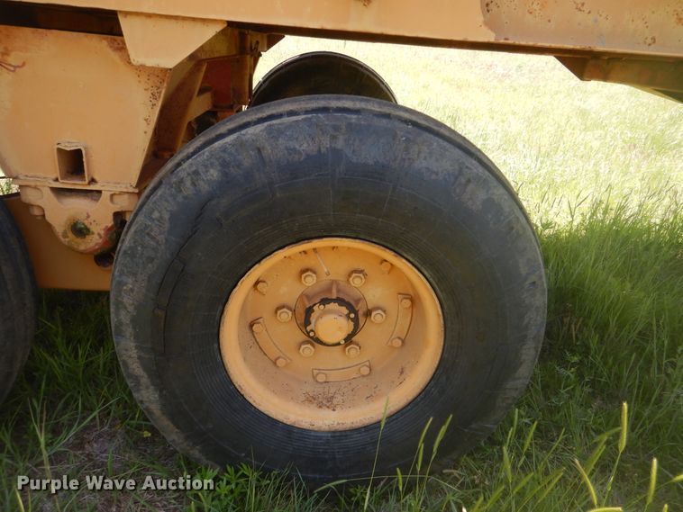 image for item GY9905 Organic Fertilizer 1-NTY-60 trailer