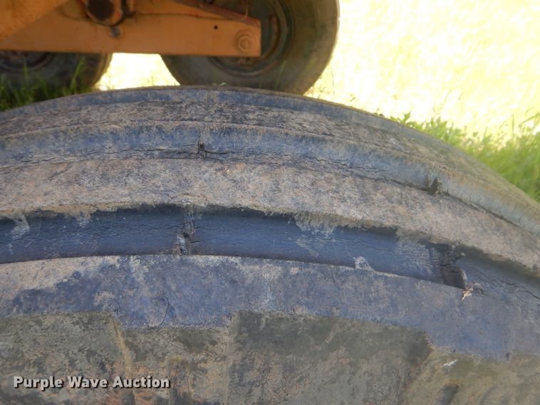 image for item GY9905 Organic Fertilizer 1-NTY-60 trailer