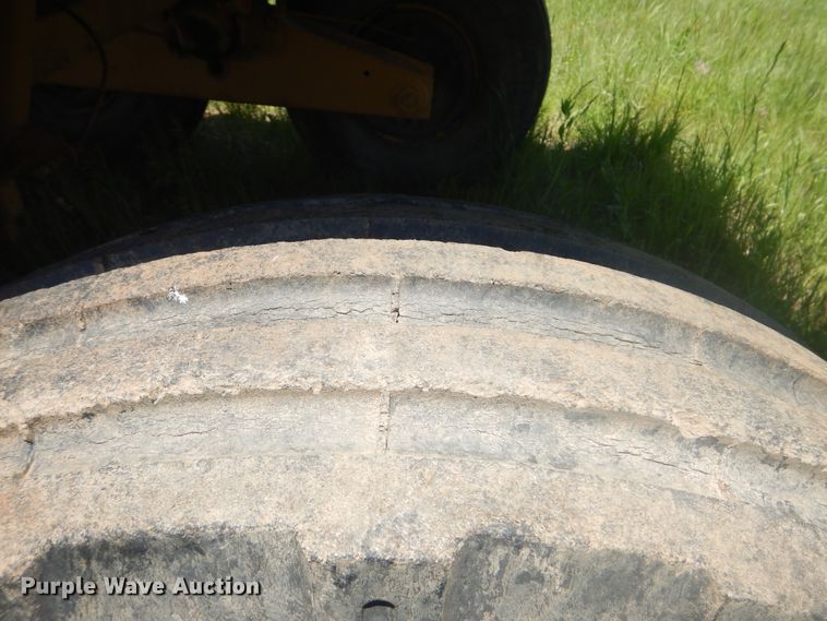 image for item GY9905 Organic Fertilizer 1-NTY-60 trailer