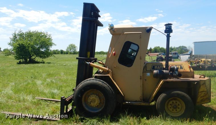 image for item GY9907 Mastercraft  forklift