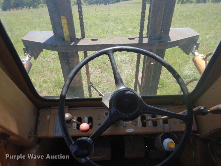 image for item GY9907 Mastercraft  forklift