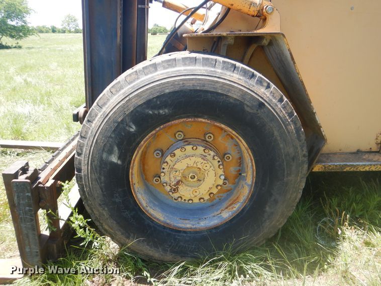 image for item GY9907 Mastercraft  forklift