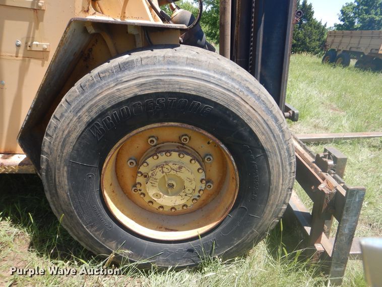 image for item GY9907 Mastercraft  forklift