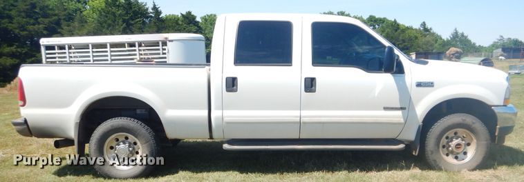 image for item GY9908 2002 Ford F250 Super Duty  Crew Cab pickup truck
