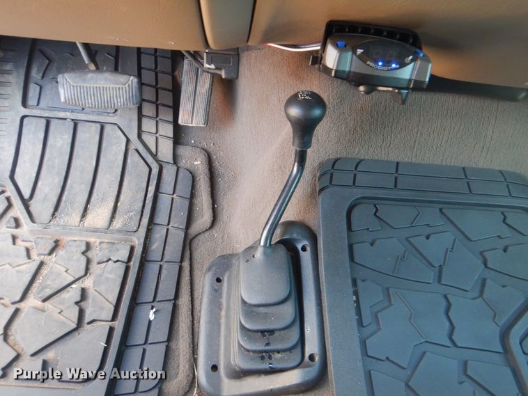 image for item GY9908 2002 Ford F250 Super Duty  Crew Cab pickup truck