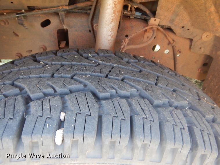 image for item GY9908 2002 Ford F250 Super Duty  Crew Cab pickup truck