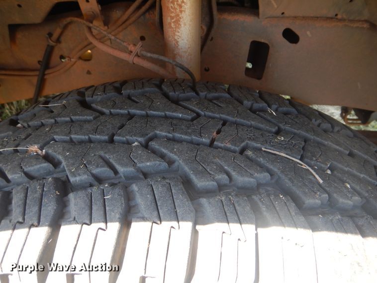 image for item GY9908 2002 Ford F250 Super Duty  Crew Cab pickup truck