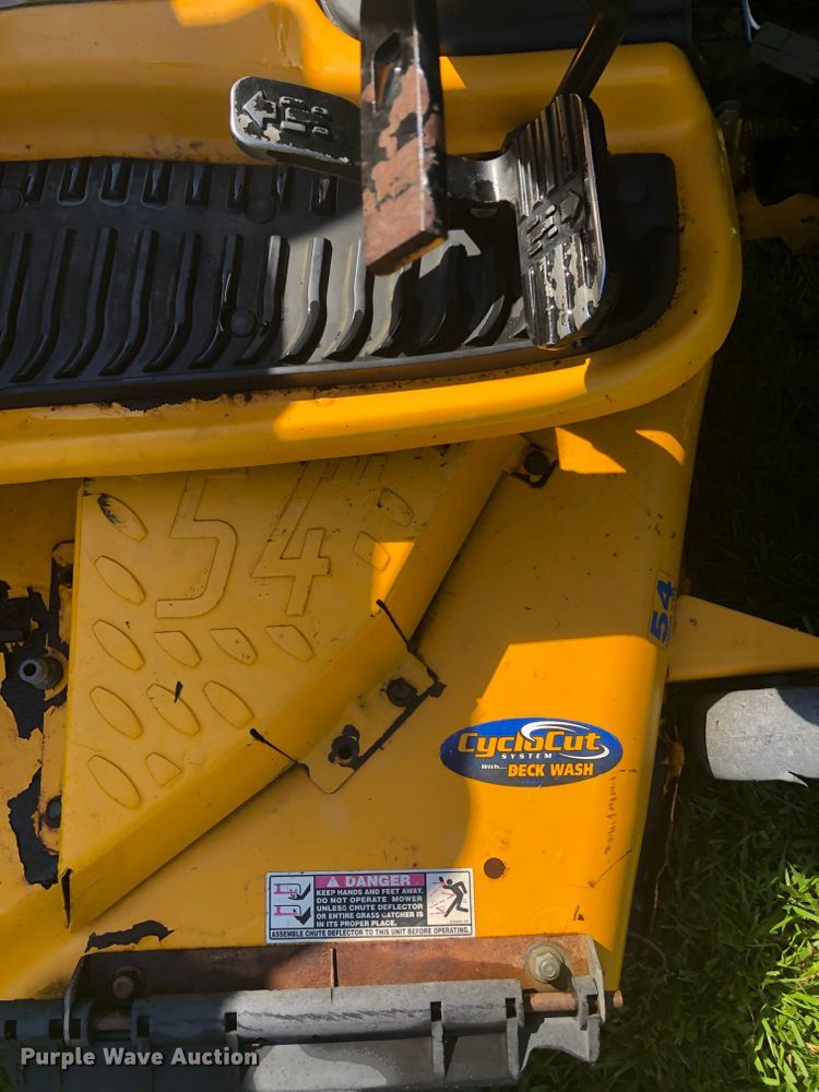 image for item H1486 2006 Cub Cadet GT1554 lawn mower