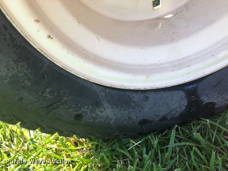 image for item H1486 2006 Cub Cadet GT1554 lawn mower