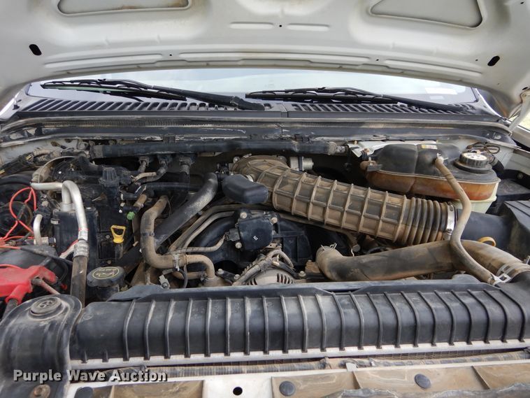 image for item HA9008 2005 Ford F250 Super Duty  pickup truck