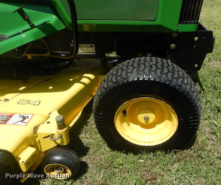 image for item HA9013 John Deere 425 lawn mower