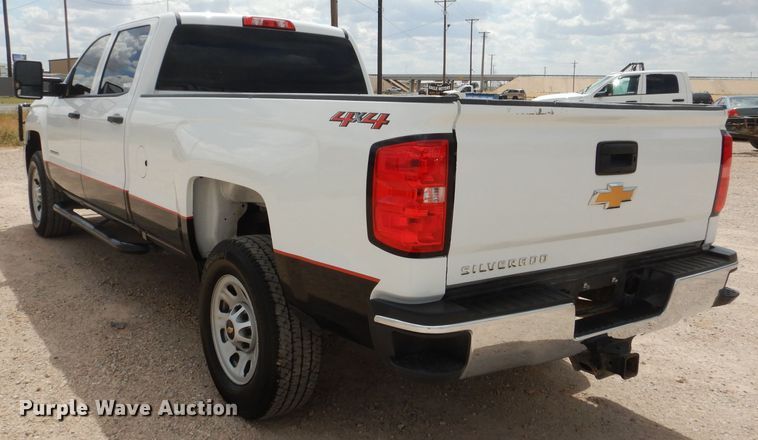 image for item HC9036 2018 Chevrolet Silverado 3500HD  Crew Cab pickup truck