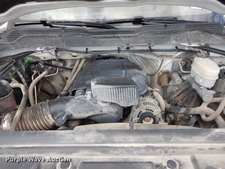 image for item HC9036 2018 Chevrolet Silverado 3500HD  Crew Cab pickup truck