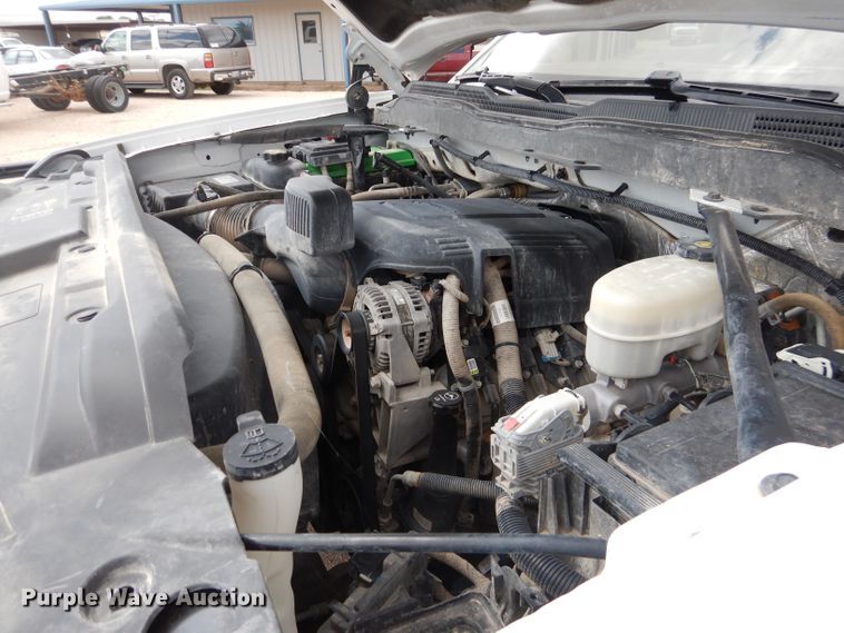 image for item HC9036 2018 Chevrolet Silverado 3500HD  Crew Cab pickup truck