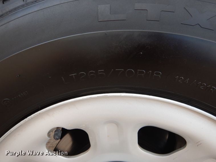 image for item HC9036 2018 Chevrolet Silverado 3500HD  Crew Cab pickup truck