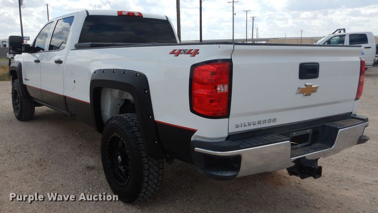 image for item HC9038 2018 Chevrolet Silverado 3500HD  Crew Cab pickup truck